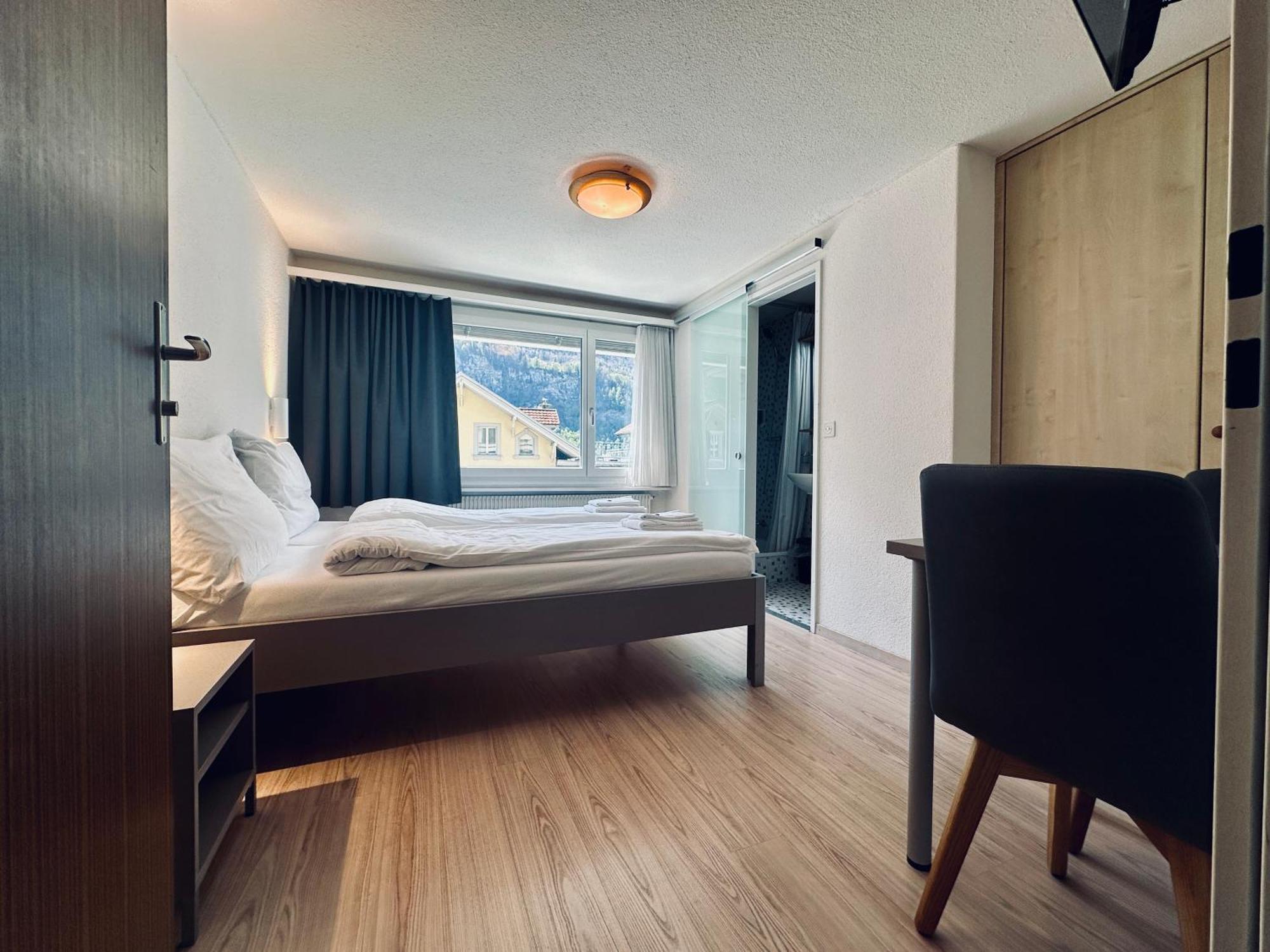 Hotel Rebstock ميرنغن المظهر الخارجي الصورة