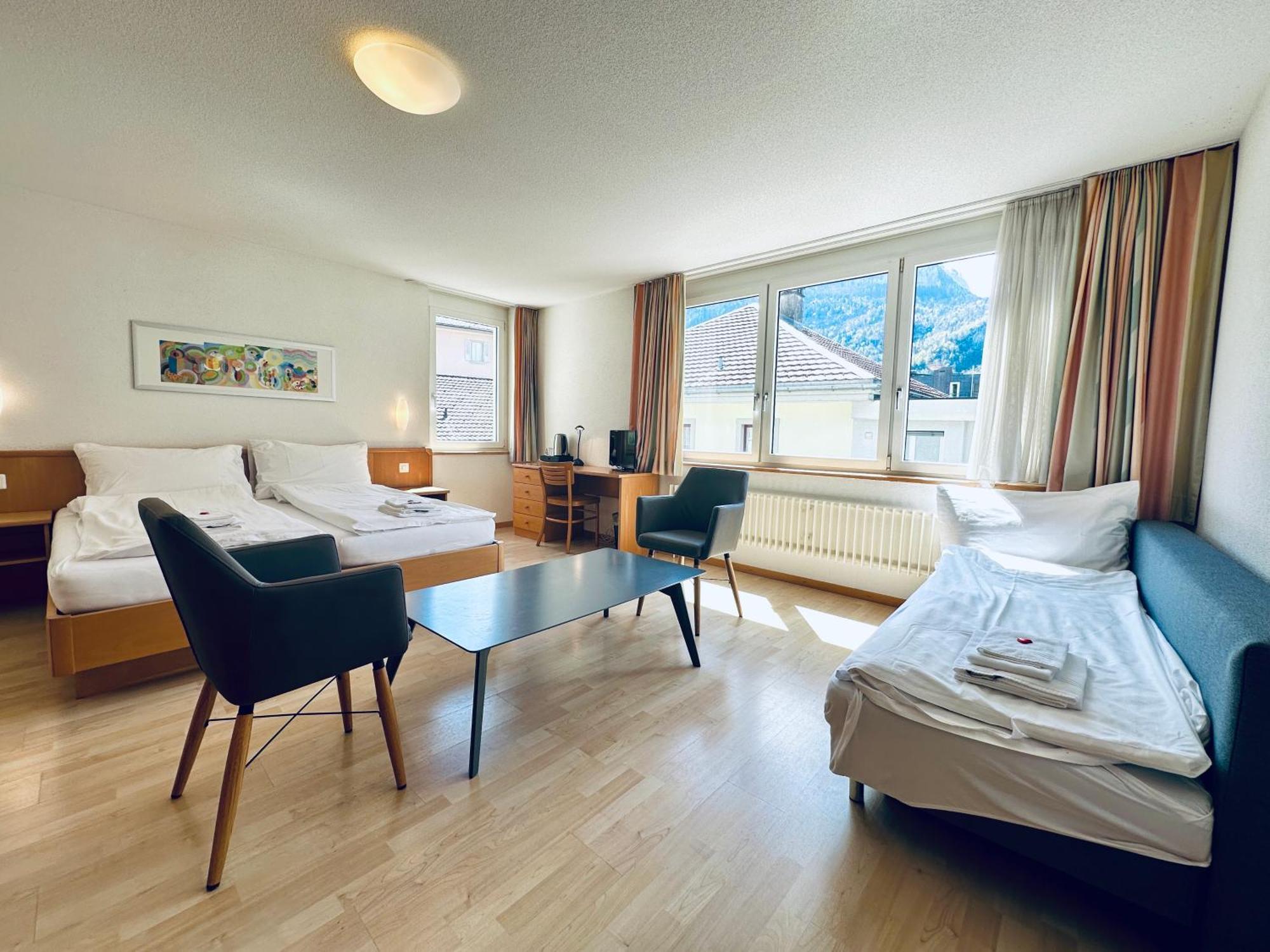 Hotel Rebstock ميرنغن المظهر الخارجي الصورة