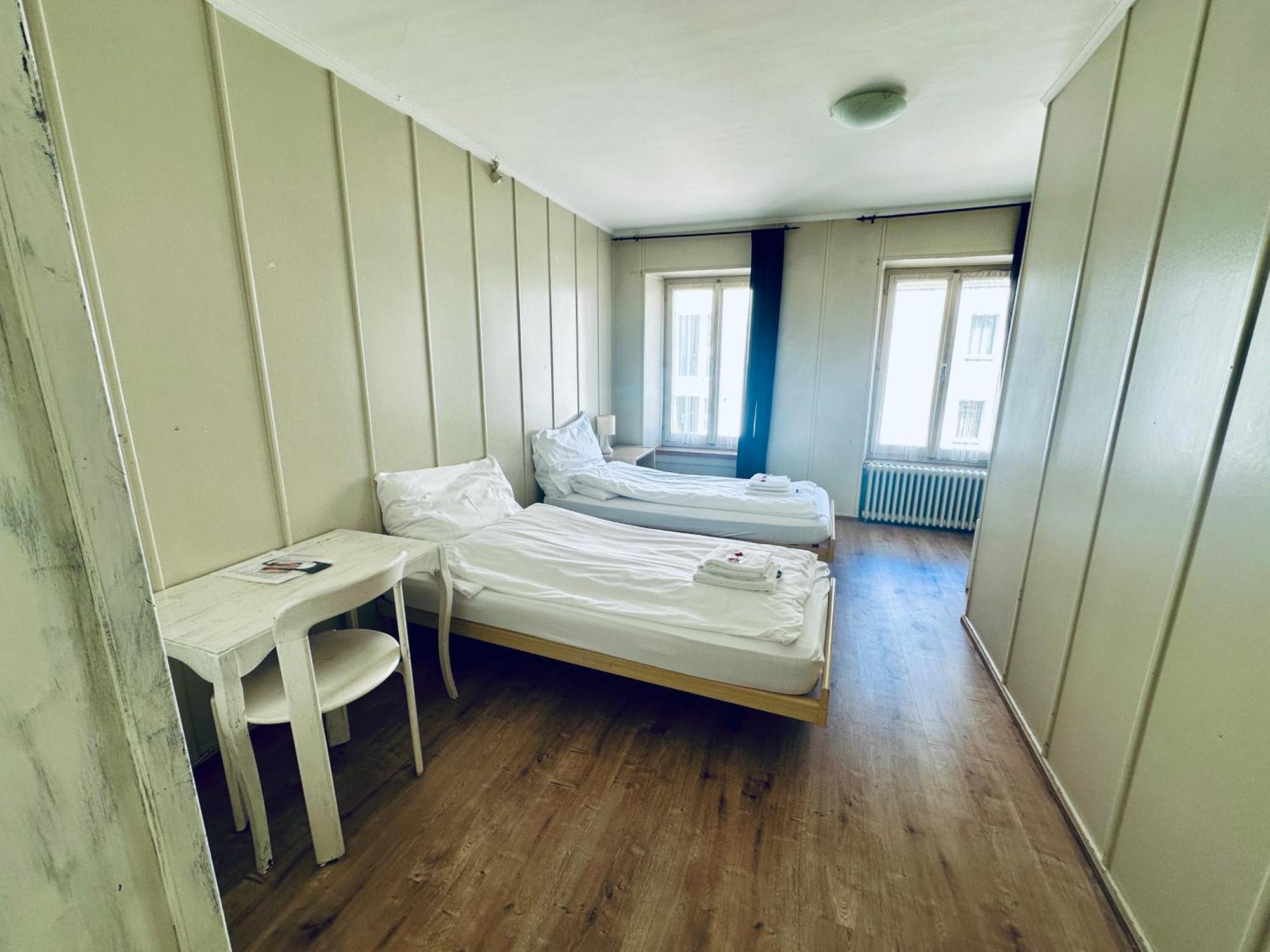 Hotel Rebstock ميرنغن المظهر الخارجي الصورة